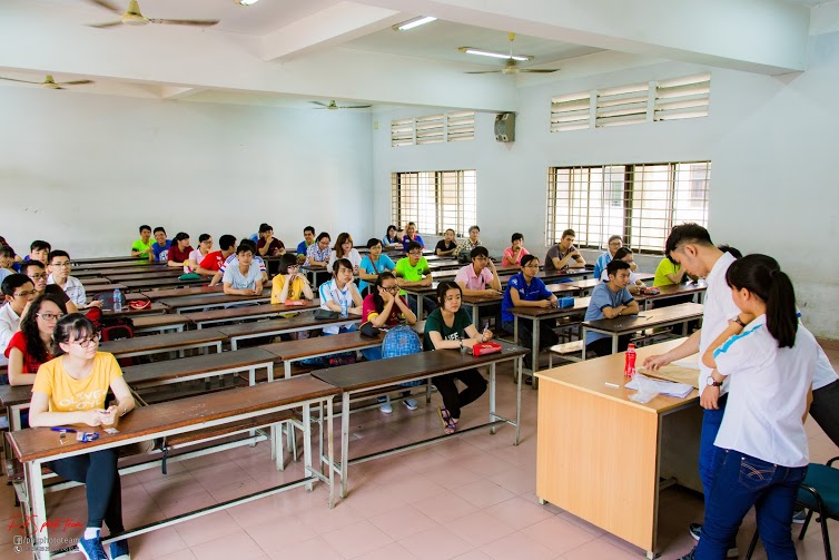 Ấn[-]tượng[-]vòng[-]loại[-]cuộc[-]thi[-]học[-]thuật[-]"Cơn[-]Lốc[-]Hóa[-]Học"[-]lần[-]thứ[-]IX[-]năm[-]2016